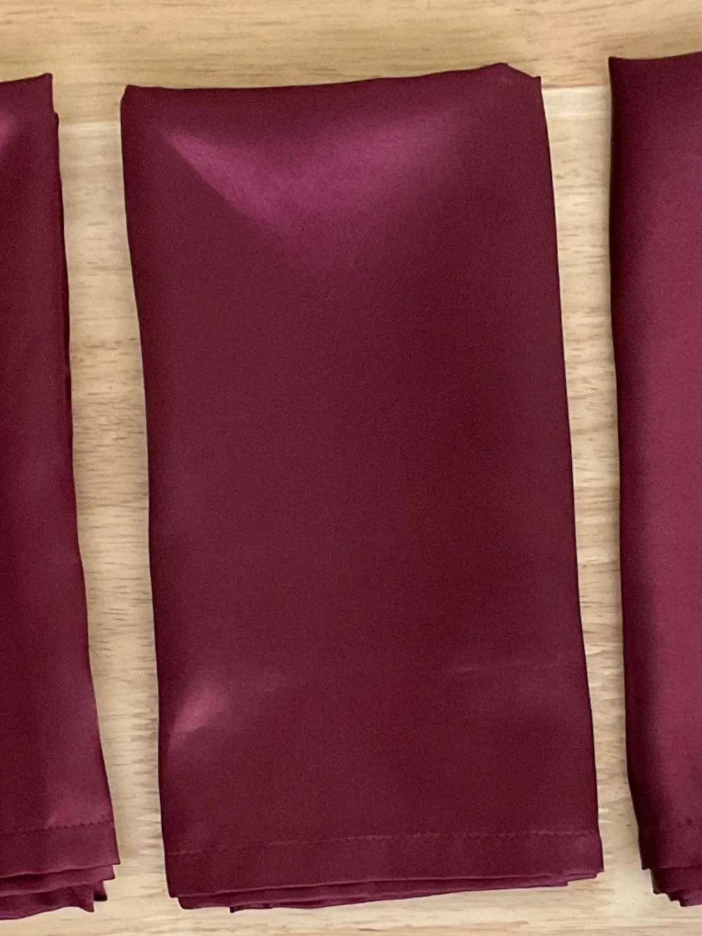 Burgundy Damask Placemats & Satin Napkin Set – 4 Placemats + 4 Napkins Elegant